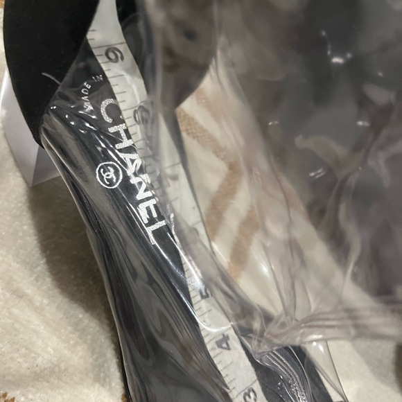 Channel Rainboots - Picture 15 of 16